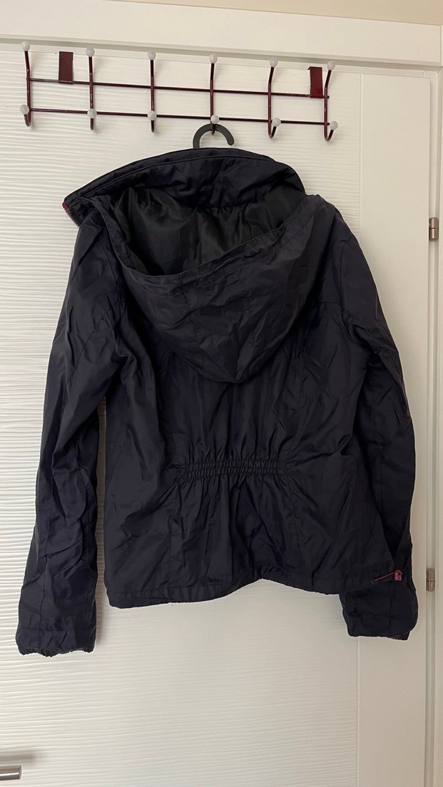 Fermuarlı Siyah Kadın Spor Ceket - Görsel 4