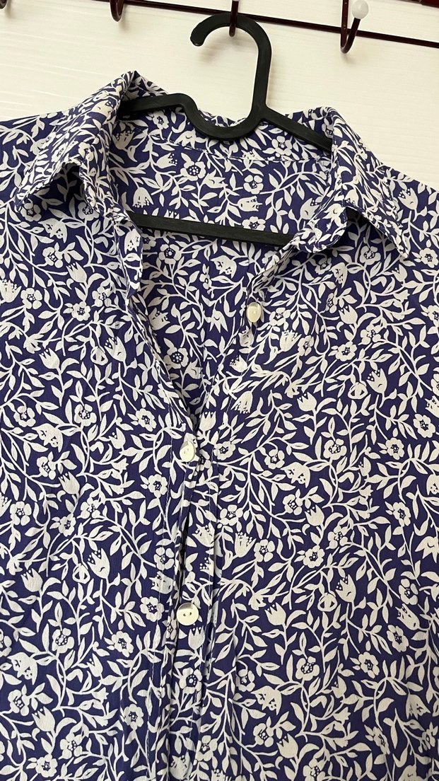 Mavi Desenli Kısa Kollu Kadın Gömlek - Görsel 2