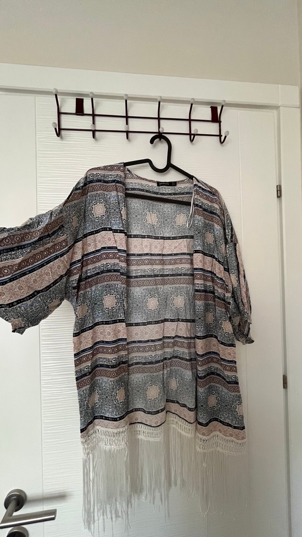 Bohem Tarz Uzun Püsküllü Kimono - Görsel 2