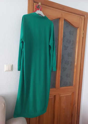 Düğmeli Uzun Yeşil Kadın Elbise - Görsel 5