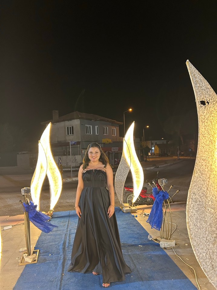 Siyah Uzun Drapeli Straplez Kadın Abiye - Görsel 2