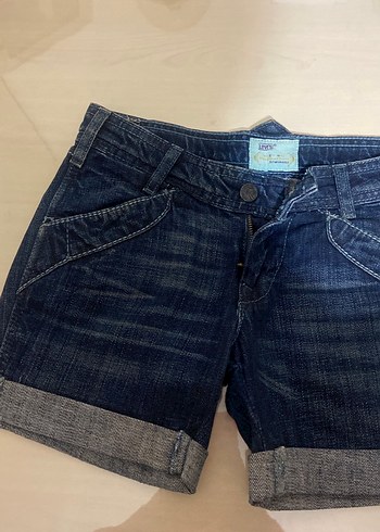 Lacivert Düğmeli Kadın Denim Şort - Görsel 2