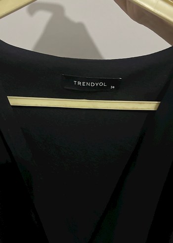 Uzun Siyah Gotik Kadın Sabahlık - Görsel 3