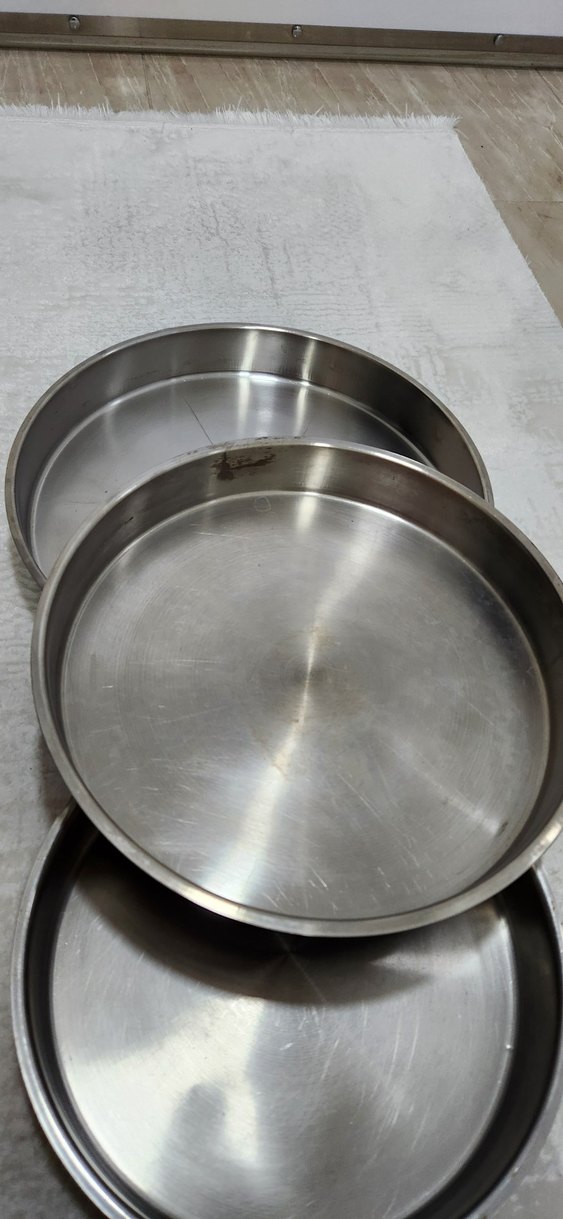 Gri Paslanmaz Çelik Yuvarlak Tepsiler Seti - Görsel 3