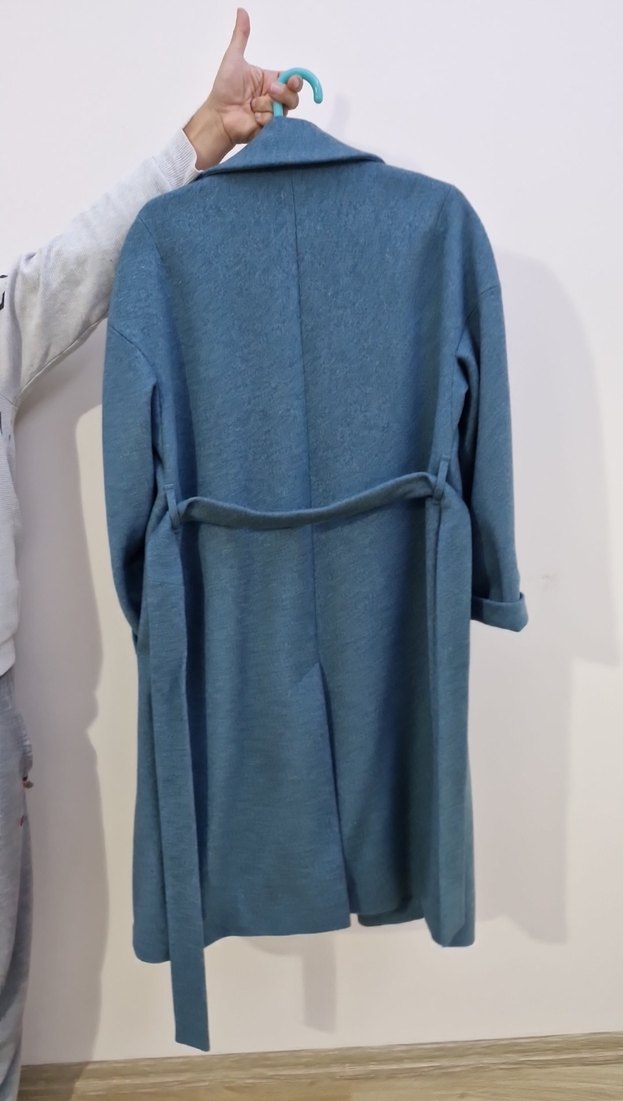 Mavi Kadın Kaban - Görsel 3