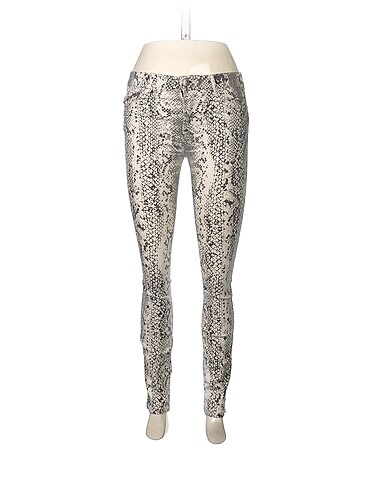 Stradivarius Skinny %70 İndirimli.