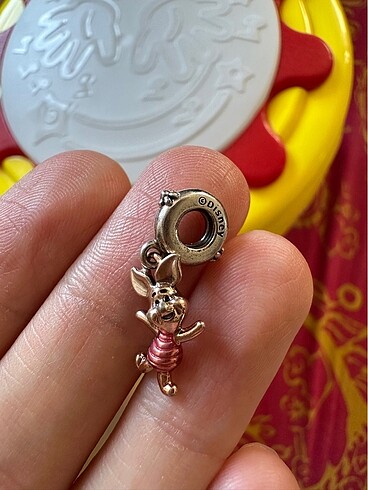  Beden Piglet charm
