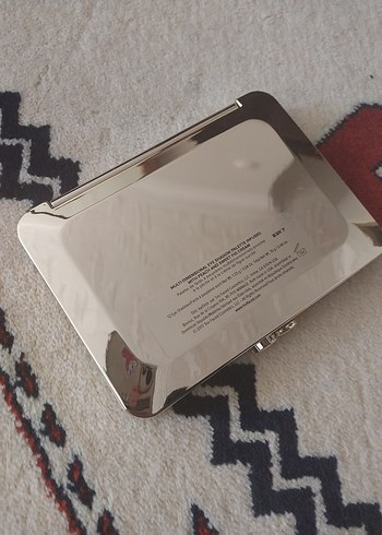 Beden Too Faced White Peach Far Paleti