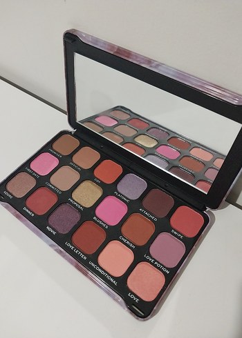 Revolution Parlak Bej Göz Farı Paleti - Görsel 2