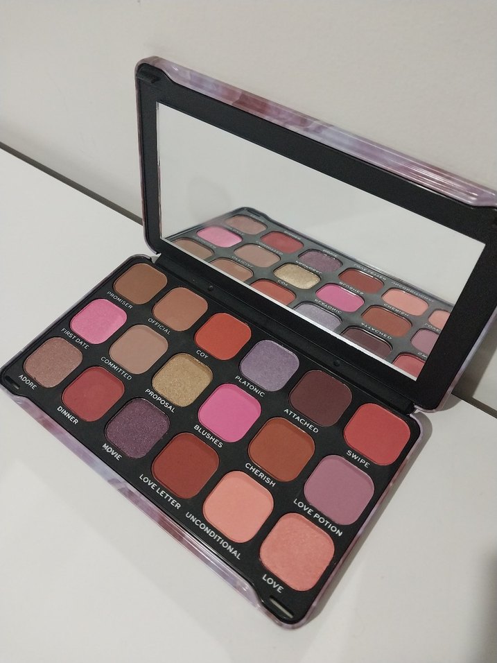 Revolution Parlak Bej Göz Farı Paleti - Görsel 2