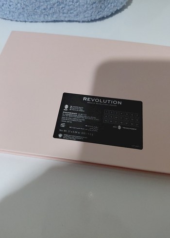 Friends x Revolution Far Paleti - Görsel 5