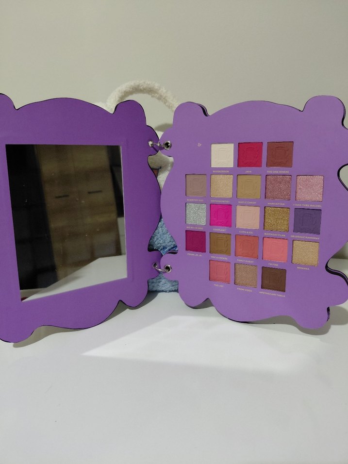 Friends x Revolution Far Paleti - Görsel 2