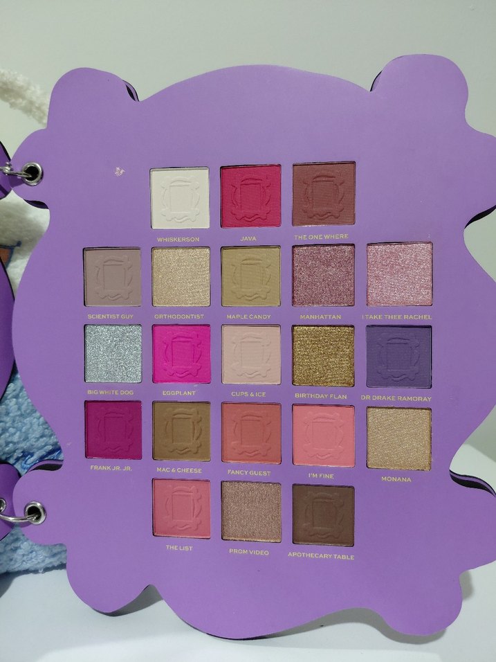 Friends x Revolution Far Paleti - Görsel 4