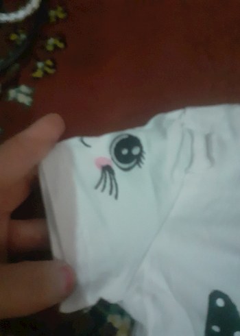 Beyaz Baskılı Düğmeli Kedi Kıyafeti - Görsel 3