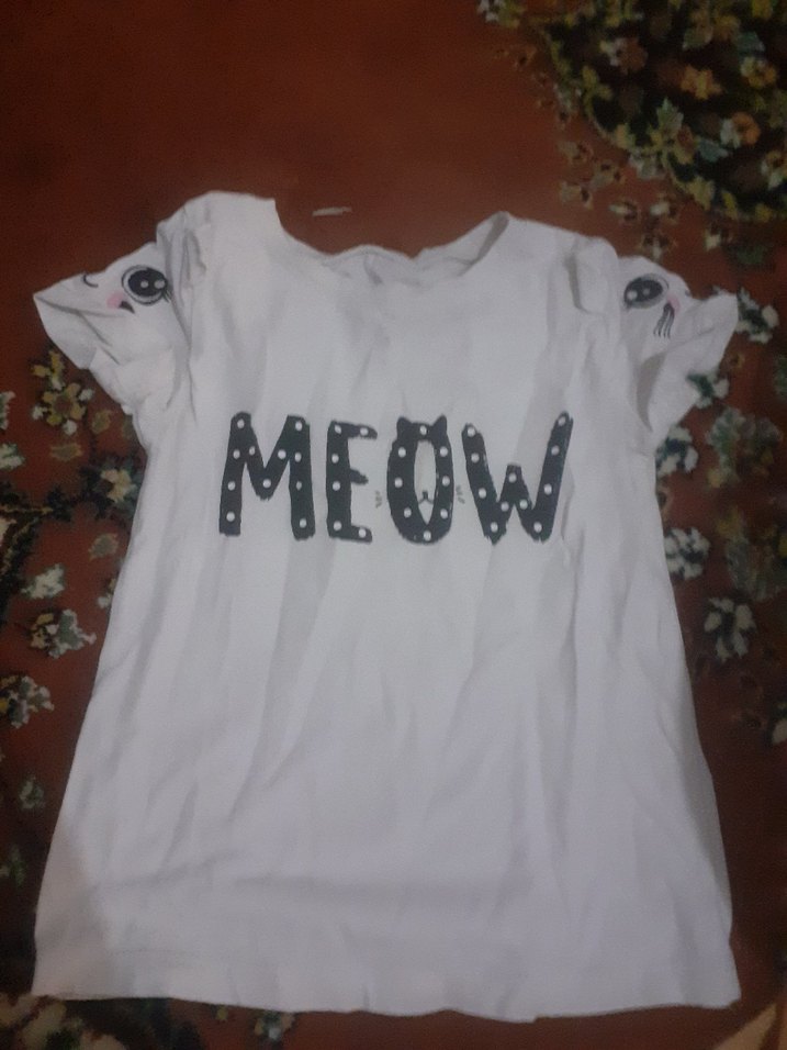 Beyaz Baskılı Düğmeli Kedi Kıyafeti - Görsel 2