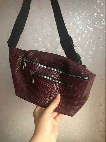 Bordo bel çantası