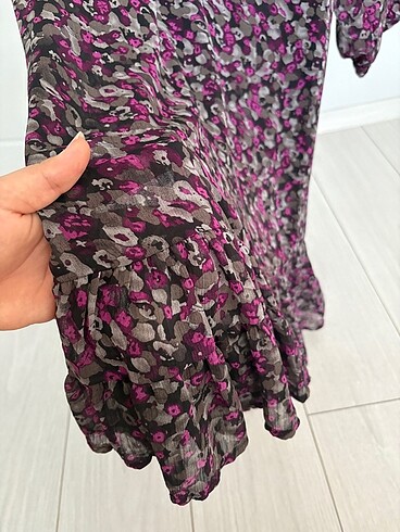 m Beden Çicekli şifon elbise