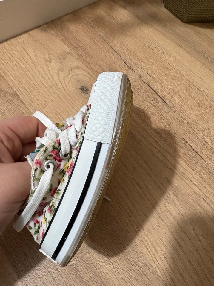 Çiçek Desenli Beyaz Kız Çocuk Spor Ayakkabı - Görsel 5