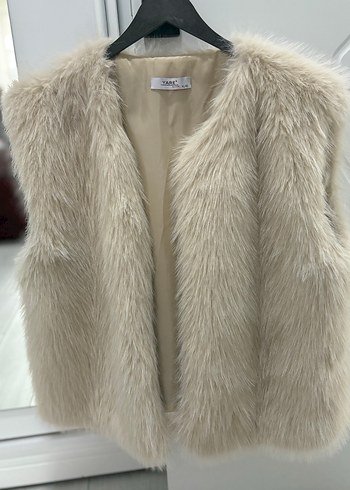 Bej Kürklü Kadın Yelek - Görsel 2