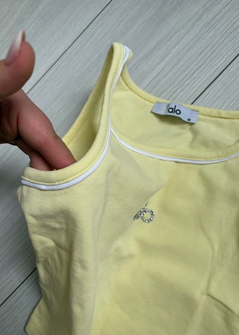 Sarı askılu bluz - Görsel 3