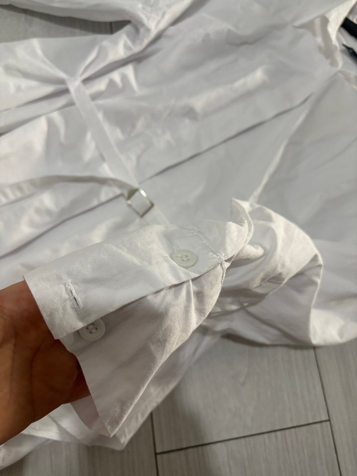 Beyaz Kemerli Kadın Gömlek - Görsel 4