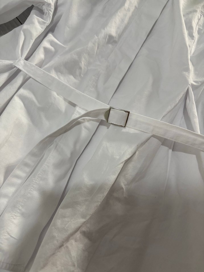 Beyaz Kemerli Kadın Gömlek - Görsel 3
