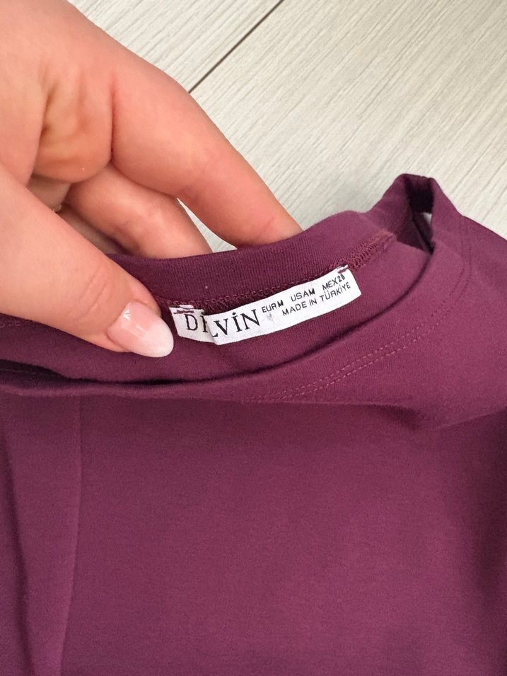 Bordo V Yaka Kolsuz Bluz - Görsel 4