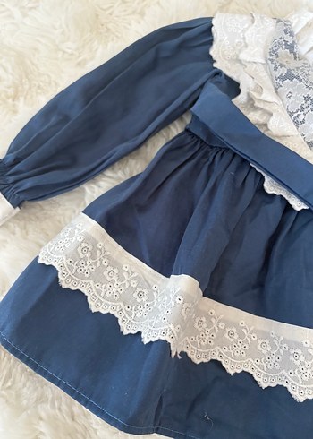 Zara Uzun Kollu Dantel Detaylı Mavi Kız Elbisesi