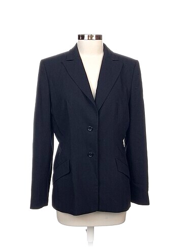 Ann Taylor Blazer %70 İndirimli.