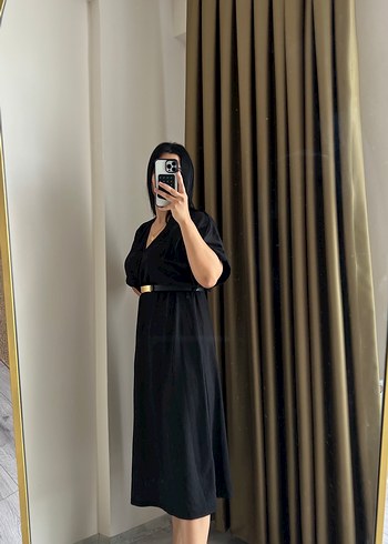 V Yaka Kemerli Siyah Uzun Elbise - Görsel 4