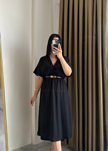 V Yaka Kemerli Siyah Uzun Elbise - Görsel 5