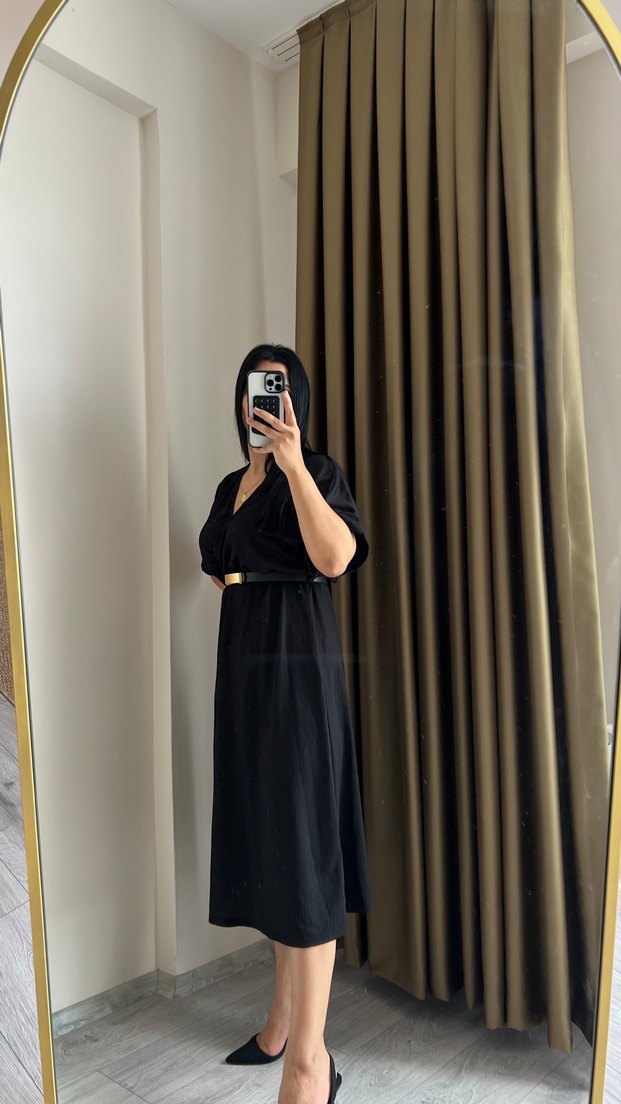 V Yaka Kemerli Siyah Uzun Elbise - Görsel 4