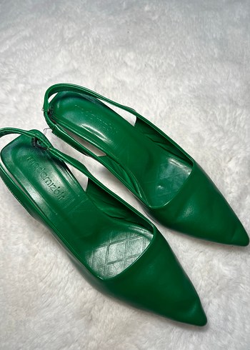 38 Beden Yeşil Rugan Stiletto Kadın Ayakkabı