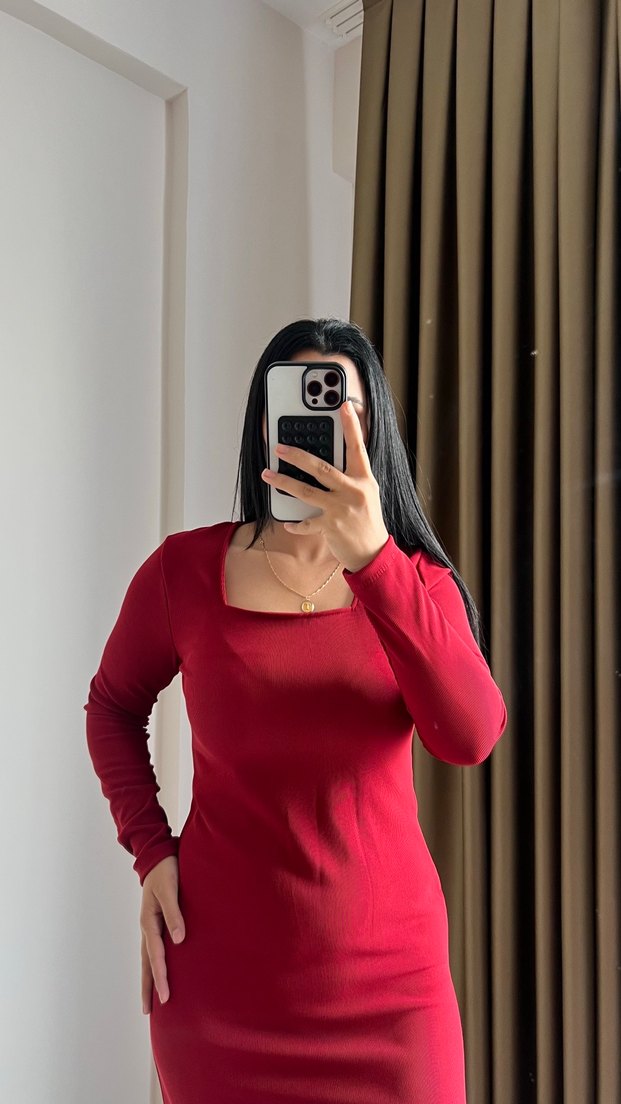 Kırmızı Uzun Kollu İnce Kadın Elbise - Görsel 4