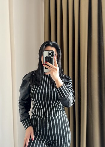 Deri Kollu Siyah Gri Zebra Desenli Kadın Takım - Görsel 2