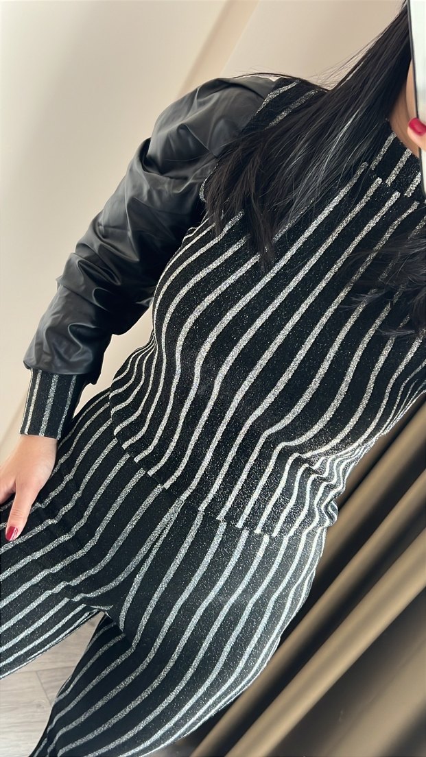 Deri Kollu Siyah Gri Zebra Desenli Kadın Takım - Görsel 5