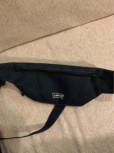 Beden lacivert Renk Levis Spor çanta