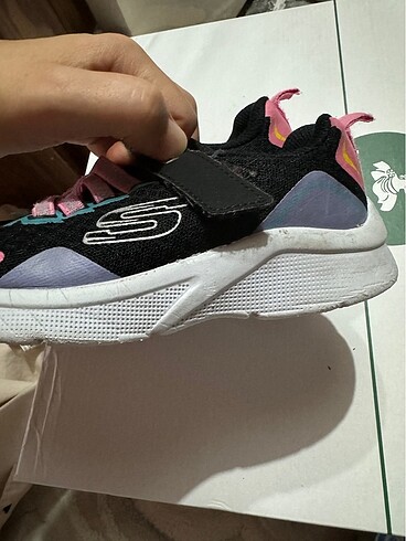 28 Beden Skechers hafif spor ayakkabı