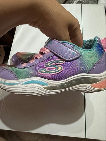 Skechers spor ayakkabı