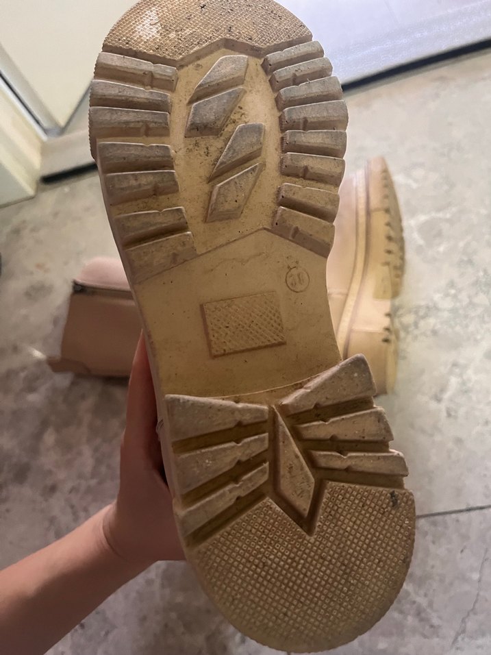 Bej Deri Kadın Dizüstü Blok Topuklu Çizme - Görsel 5