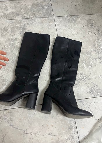 Siyah Deri Tokalı Dizüstü Topuklu Çizme - Görsel 3