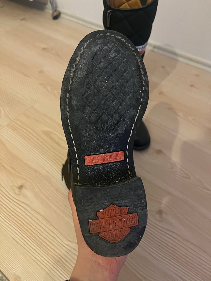 Siyah Tokalı Biker Kadın Dizüstü Bot - Görsel 3