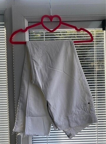 PANTOLON