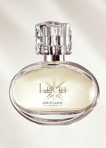 Oriflame Lucia parfüm 50 ml sıfır jelatinli 