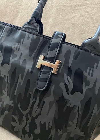 Hermes Gri Siyah Kamuflaj Tokalı Kadın Çanta