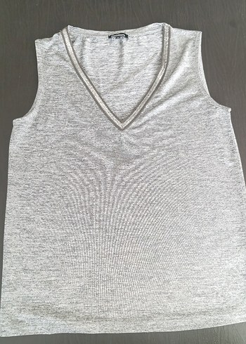 Network Gri Taşlı V Yaka Kolsuz - Görsel 2