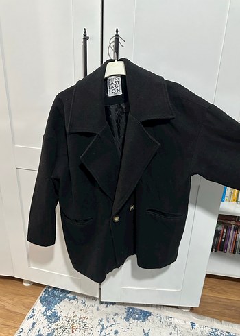 Siyah Kısa Kaban - Görsel 2