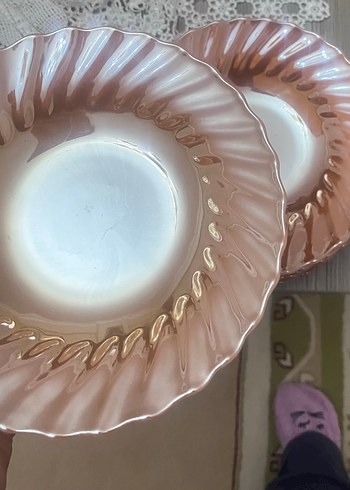 Bej Dalgalı Kenarlı Cam Kase - Görsel 2