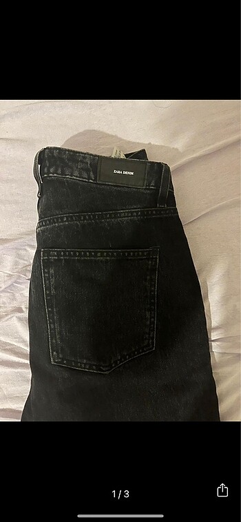 Zara Straight jean