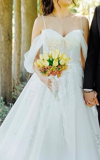 Oleg Cassini Arya sposa gelinlik
